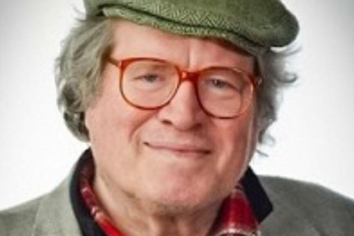 L’eredità di Pettenati: la musica italiana in lutto. Gianni Pettenati: il finale di una carriera straordinaria. Una vita per la musica: l’addio di Gianni Pettenati.