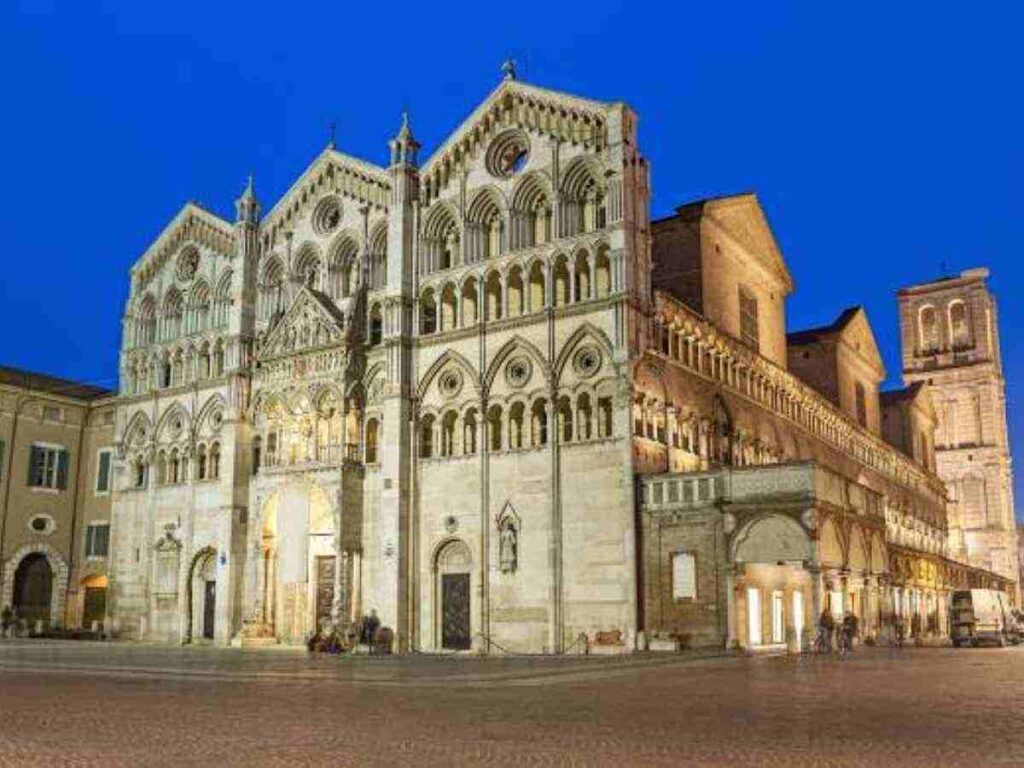 Una città da vivere: il programma dei trent’anni Unesco a Ferrara. Trent’anni di riconoscimento Unesco: Ferrara si racconta. Ferrara, un patrimonio da celebrare con arte e partecipazione. Eventi, escursioni e degustazioni: Ferrara festeggia l’Unesco. 