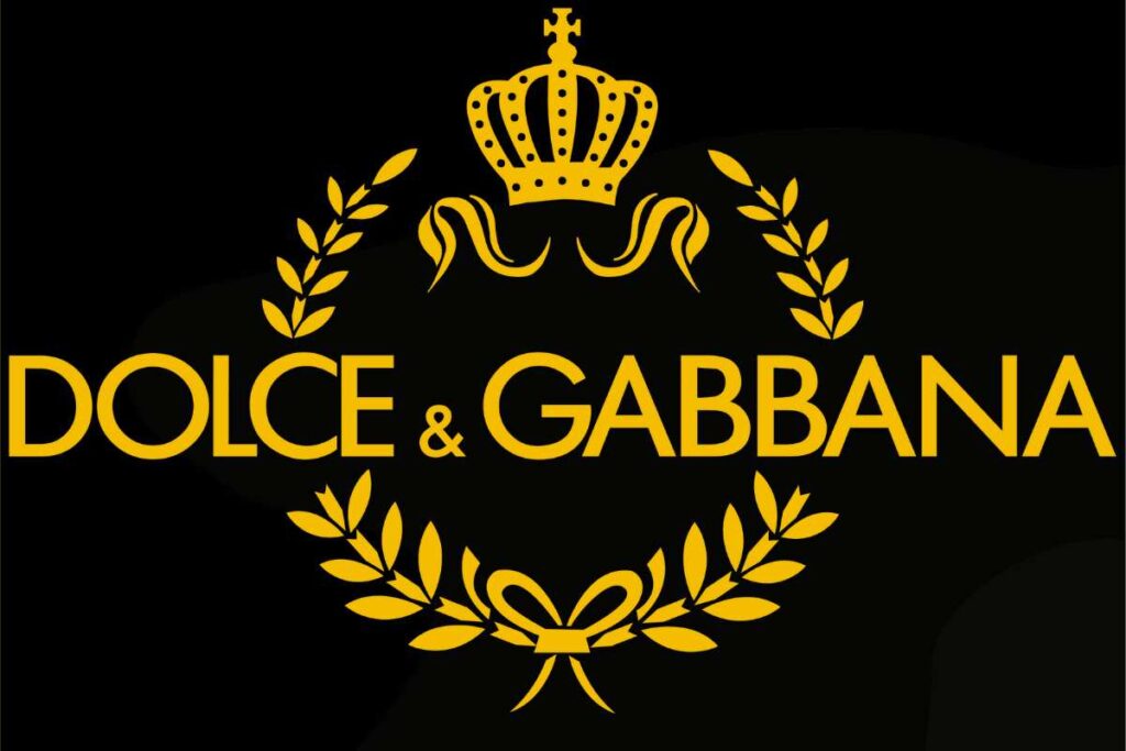 Dolce & Gabbana, sfilata spettacolo a Milano. Moda e musica: lo show di Dolce & Gabbana. Street style e dj set, la sfilata più cool.