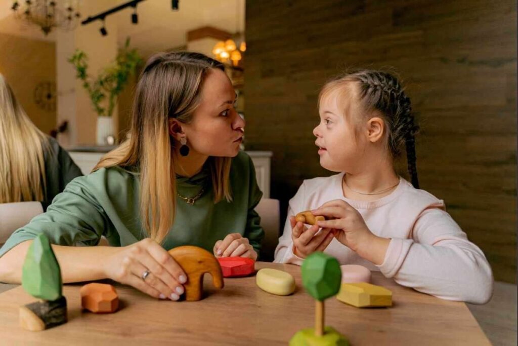 Creare contesti educativi inclusivi: ecco come fare. Relazioni e crescita: il ruolo di genitori ed educatori. Educare all’ascolto e al rispetto della diversità. 21 marzo: riflessioni e azioni per una società più inclusiva. 