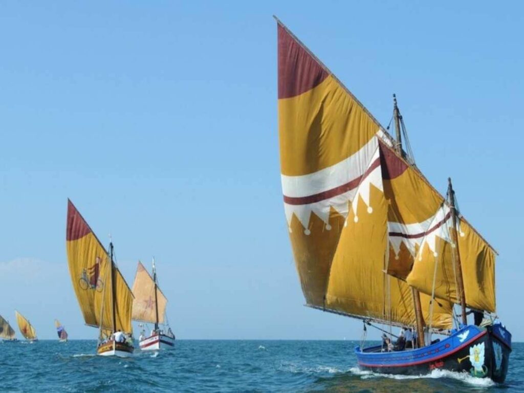 Tradizione marinara verso il riconoscimento mondiale. Cesenatico guida la candidatura Unesco della vela tradizionale. Barche storiche e cultura viva del mare