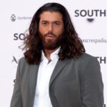 Can Yaman durante un evento sul red carpet