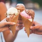 Tre gelati con cono